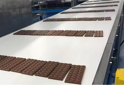 Полностью автоматическая машина для производства молочного шоколада Полностью автоматическая машина для производства молочного шоколада